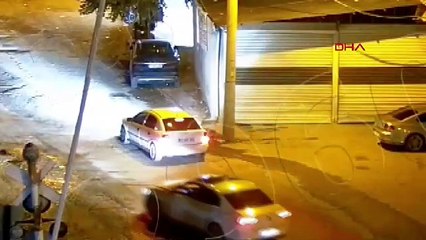 Sosyal medyada çıplak görüntü şantajı!