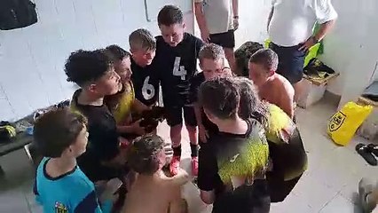 C est très beau à voir  mes joueurs content de leur match.