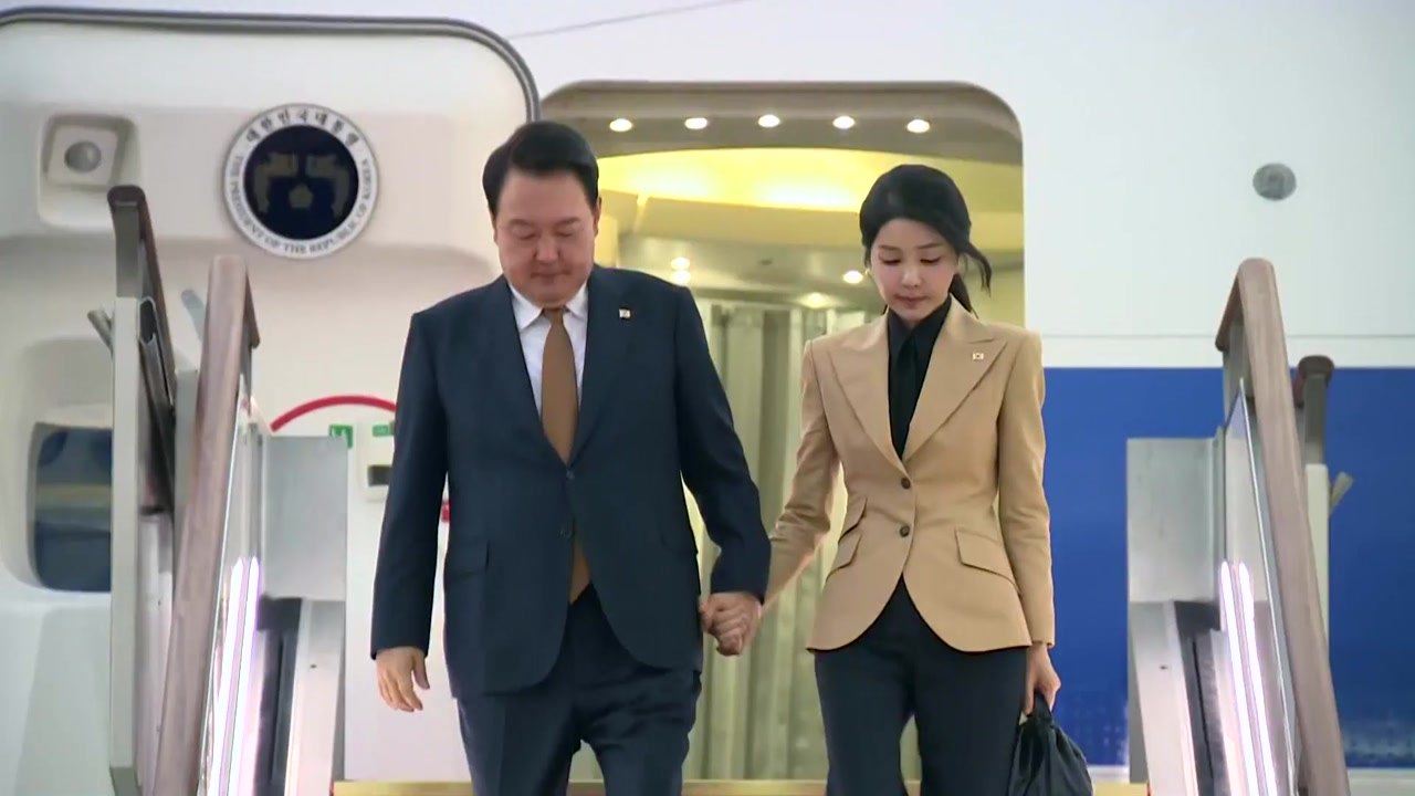 윤 대통령, 체코 공식 방문 일정 마치고 귀국 / YTN