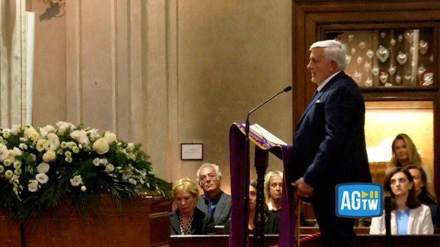 I funerali di Paola Marella a Milano, le parole del marito «Ha nobilitato la professione di agente immobiliare»