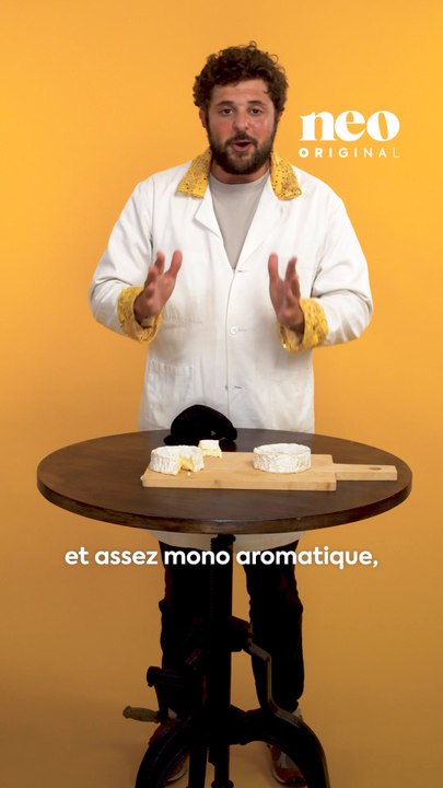 Expert en fromage, Le cheese geek a mis ses connaissances à l’épreuve. Pour Neo, il a fait une comparaison entre les fromages artisanaux et industriels. ✨