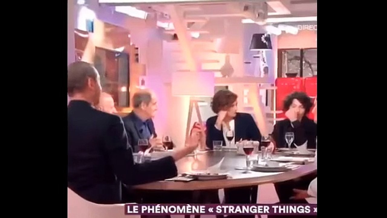 Finn Vs Gaten Vs Noah  - Who Is Funnier_  - CUTE AND FUNNY MOMENTS ( Stranger Things 2017 )
