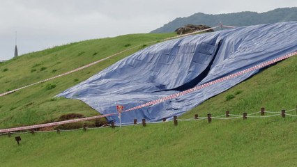 김해 폭우에 세계유산 가야고분 일부 무너져 / YTN
