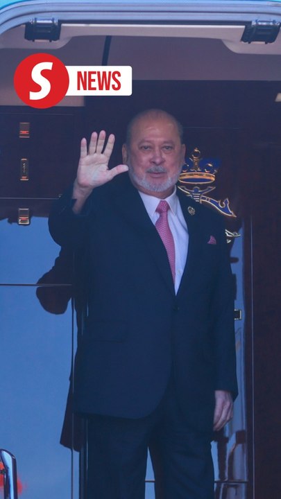 King returns to Malaysia after four-day state visit to China