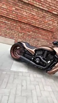 Harley-Davidson V-Rod muscle custom by BOX39 from Russia 720x1280