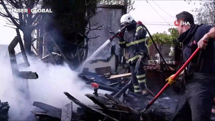 Bahçede yakılan çöpler konteyneri küle çevirdi