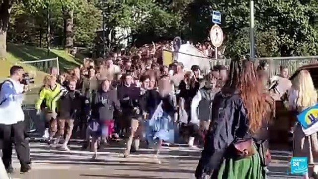 Beer and merriment flow at the 189th Oktoberfest in Munich