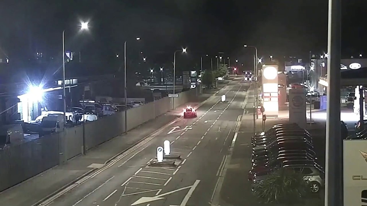 Driver knocks down cyclist who lost leg as result of collision