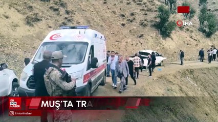 Muş’ta şehit askerin yakınları kaza yaptı