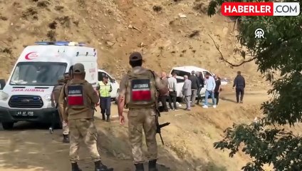 Cenaze törenine gidiyorlardı! Şehidin yakınlarının bulunduğu araç şarampole devrildi