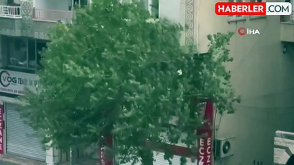 Diyarbakır'da Fırtına ve Sağanak Yağış Olumsuz Etkiler Yaratıyor