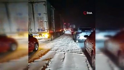 O ülkede kar yağışı hayatı felç etti