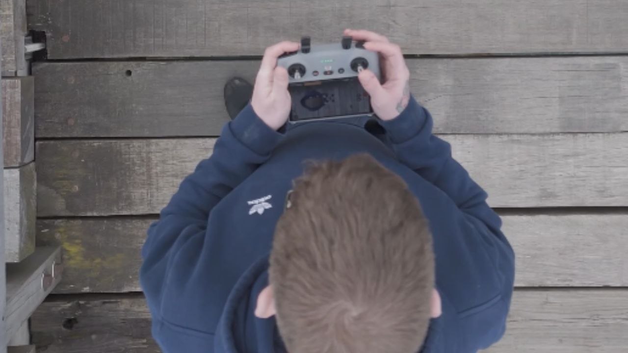 "Incredible Drone Skills Capture Surreal Bird's-Eye View of Iconic Barmouth Bridge"