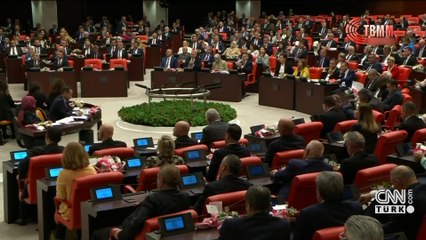 Mehmet Uçum: "Türkiye, Meclis eliyle anayasa yapmaya muktedirdir"