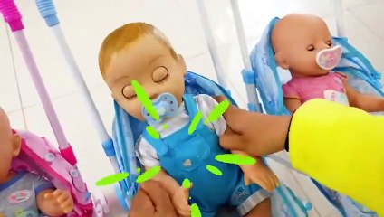 Are you sleeping Brother John, Linda Pretend Play with Baby Dolls #4