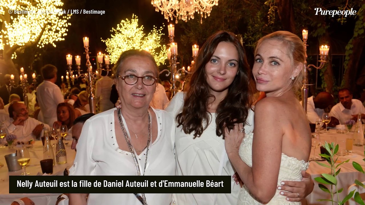 Emmanuelle Béart : Sa fille Nelly Auteuil, qui lui ressemble énormément, se confie sur leur relation très forte