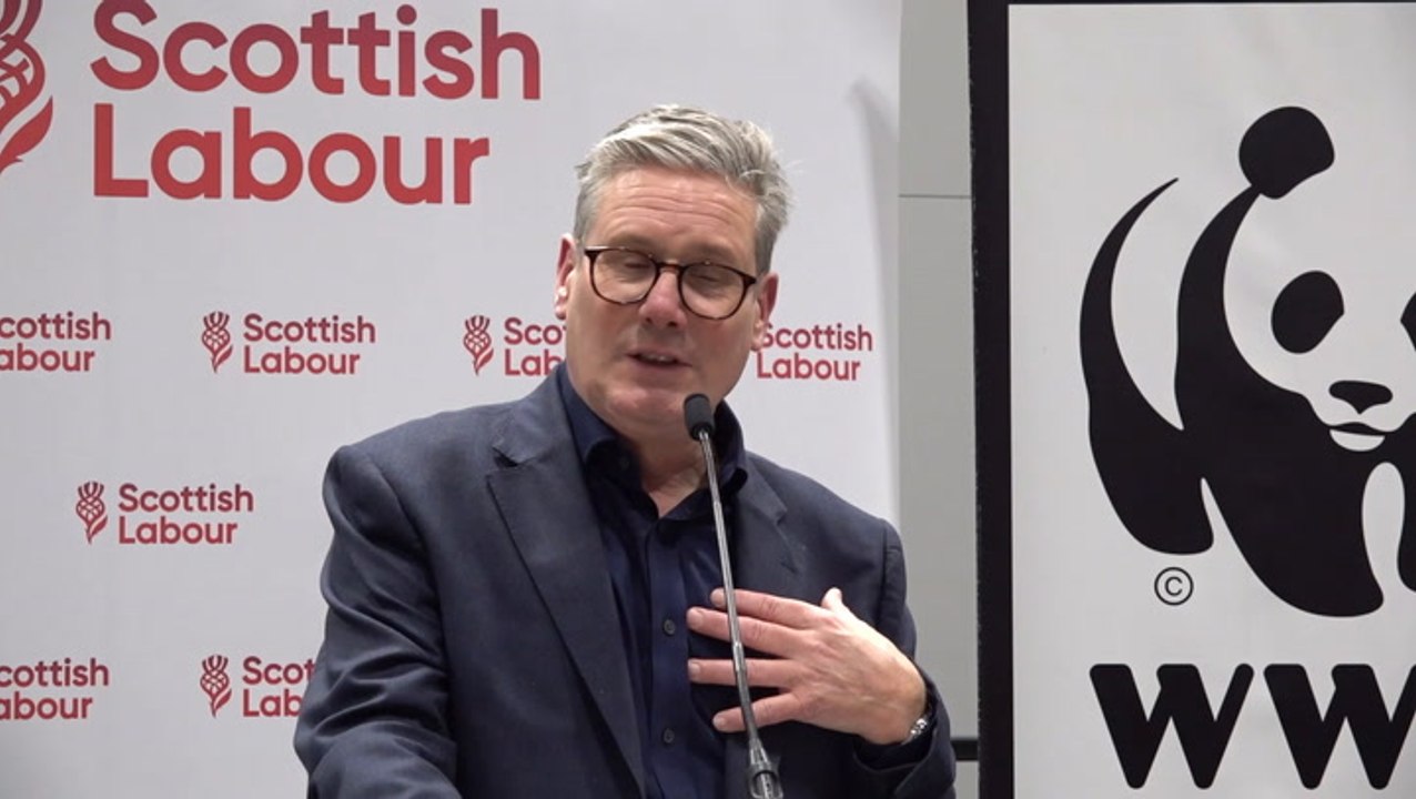 Starmer jokes he and Larry the cat have both spent 14 years ‘chasing pests’ out of No 10