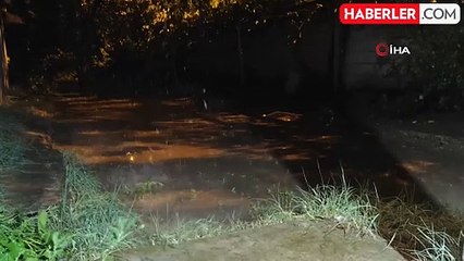 Erciş'te Şiddetli Yağış Yaşandı