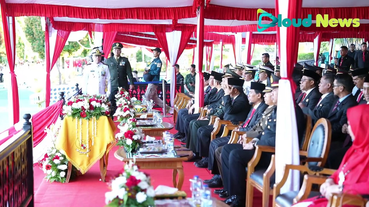 Ketua Sementara DPRD Kutim Hadiri Upacara Penurunan Bendera Merah Putih Pada HUT RI Ke-79
