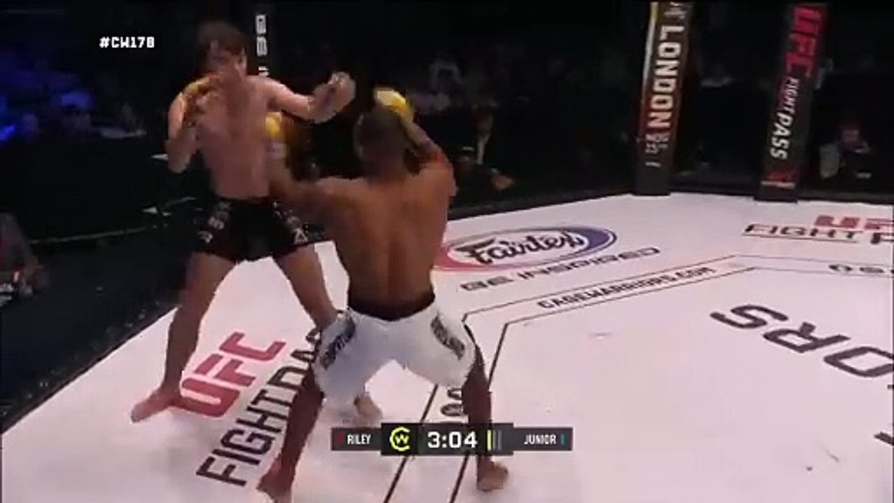 Luke Riley vs Alexandre Junior