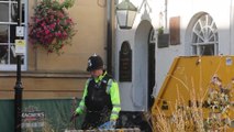 Mansfield police officer helps with town centre clean-up