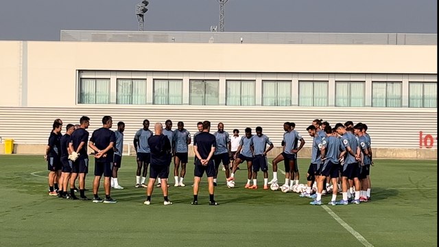 Navas e Isaac, bajas en la última sesión del Sevilla FC