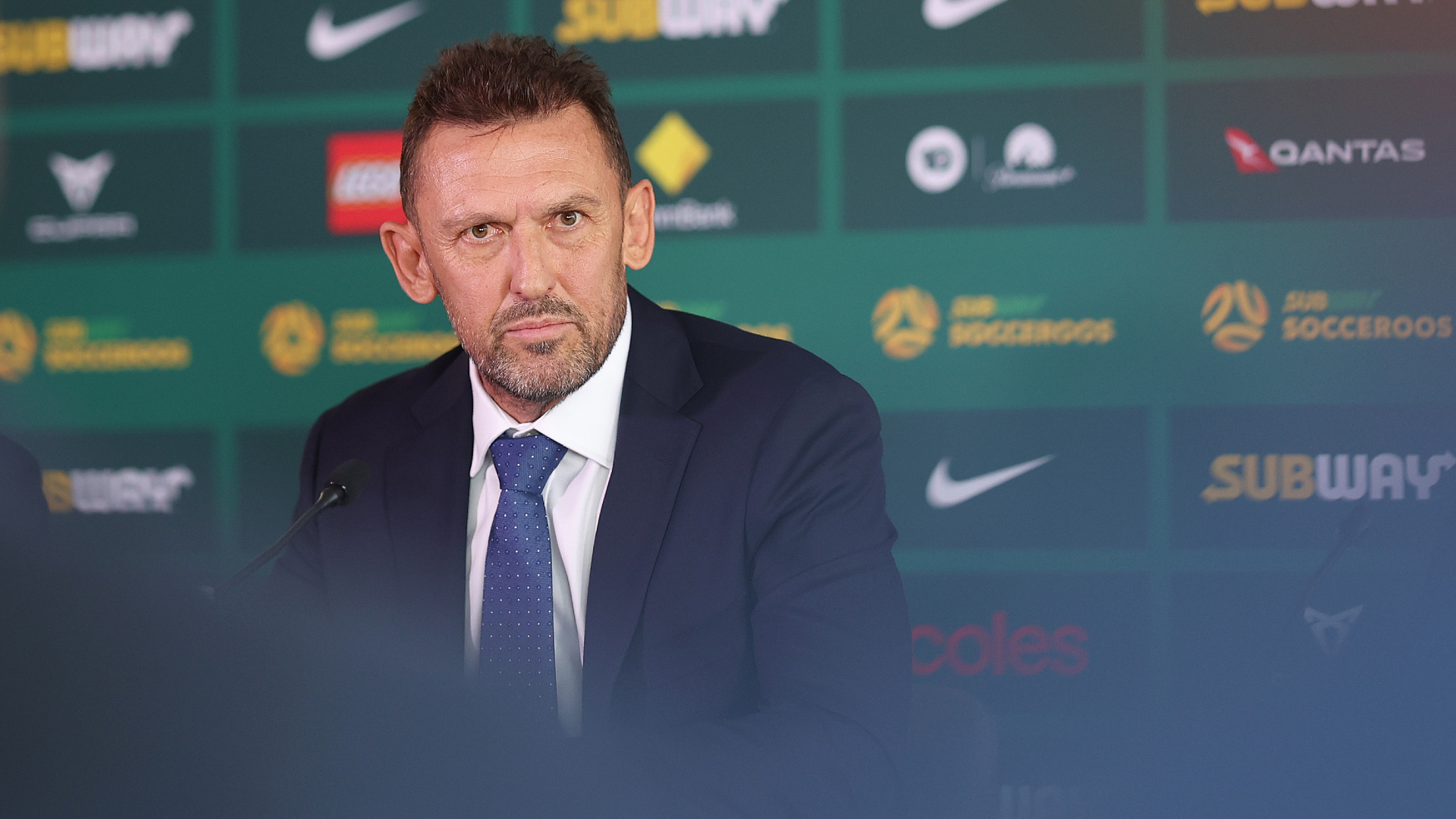 'No one is entitled to that shirt' - Popovic's warning to Socceroos squad