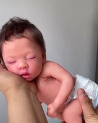 This woman makes realistic baby dolls for up to £5,000 each