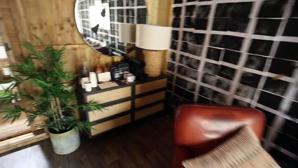 Glastonbury's poshest tent costing £28k is now taking 2025 bookings (SWNS)