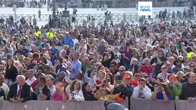 Папа римский призвал остановить насилие в Ливане