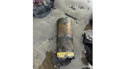 Bomb squad destroy ordnance on Ynyslas beach