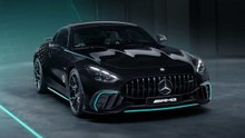 メルセデスAMG、F1にインスパイアされた限定版スーパースポーツカーを発売