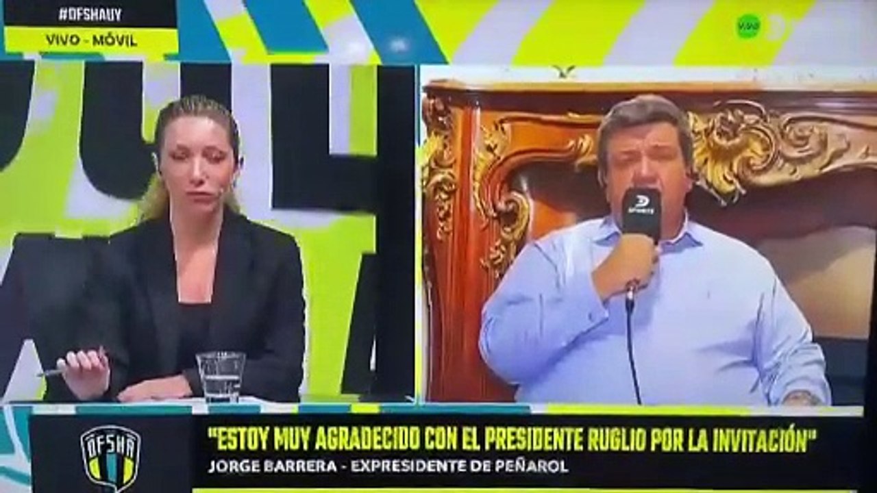 El tenso saludo entre el expresidente de Peñarol Jorge Barrera y la periodista Sofía Romano