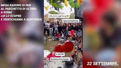 Ultimo, i fan si ritrovano nel suo parchetto e lui li videochiama