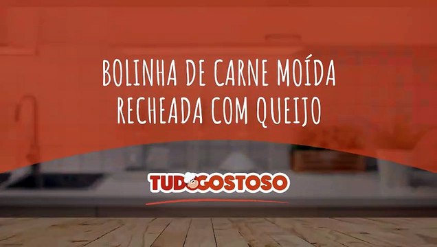 Bolinha de carne moída recheada com queijo