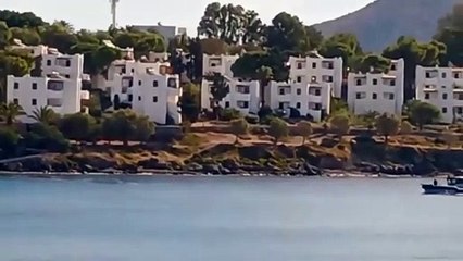 Yunan botu bu kez Datça'da! Karaya kadar çıktılar