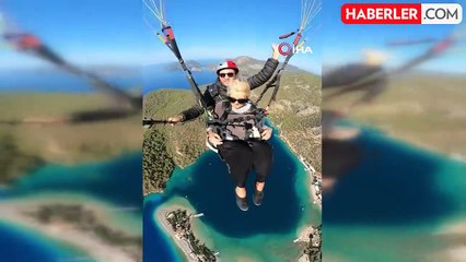 86 Yaşındaki Dede ve 81 Yaşındaki Nine Yamaç Paraşütü ile Uçtu