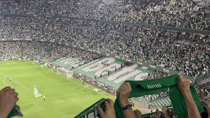 Himno del Real Betis con la imagen llamativa de Gol Sur