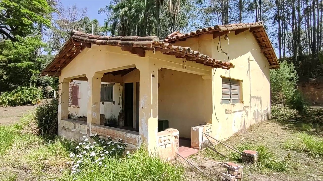 MISTÉRIO! POR QUE ESSA LINDA CASA FOI ABANDONADA??? MUITAS FESTAS, RAVES E SHOWS ACONTECERAM POR ALI
