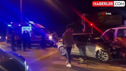 Sakarya'da Trafik Kazası: 5 Yaralı