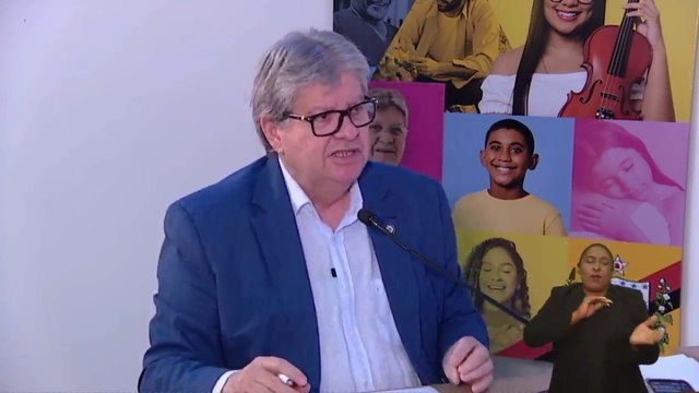 João Azevêdo garante pagamento de servidores estaduais para essa sexta-feira