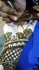 When Your Hands Become the Canvas: Mehndi Madness! ✨