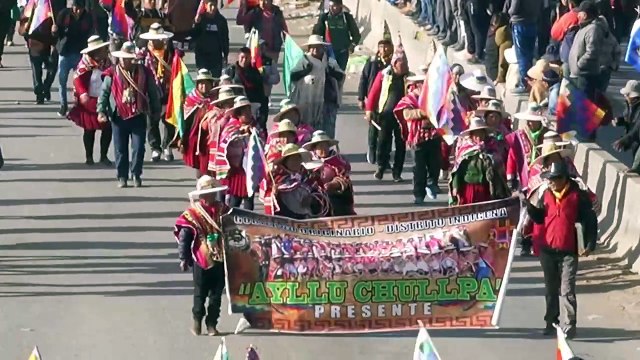 Morales avanza sobre La Paz en concurrida y tensa marcha contra presidente de Bolivia