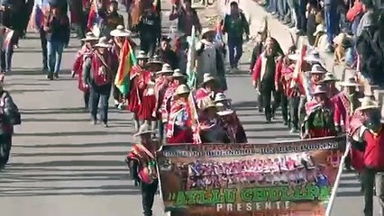 Morales avança sobre La Paz em marcha lotada e tensa contra presidente da Bolívia