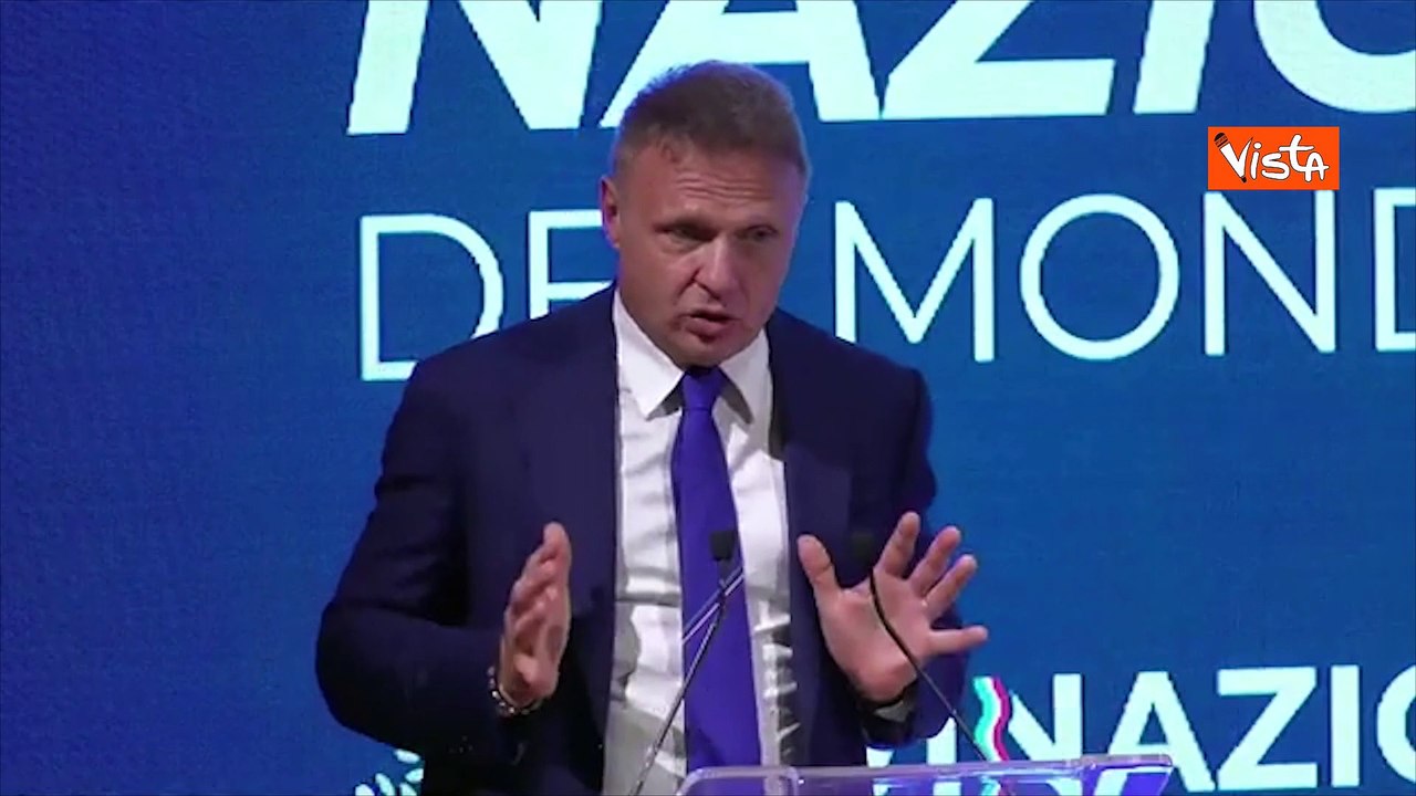 G7, Lollobrigida: "Siamo unici nella produzione di cibo, agricoltori i primi ambientalisti"