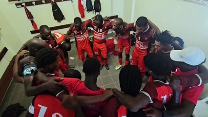 Le cri de guerre des Rouges et Blancs de l'USS