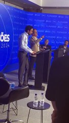 Descargar video: Assessor de Nunes sai sangrando de debate após confusão com Pablo Marçal