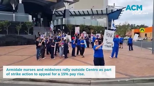 Nurses rally outside Centro in Armidale, September 2024