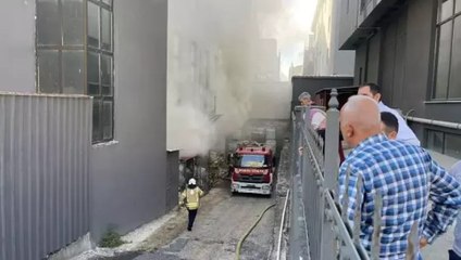 Beylikdüzü’nde fabrika yangını