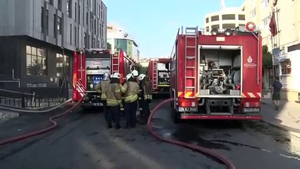 Beylikdüzü'nde kimya fabrikasında korkutan yangın